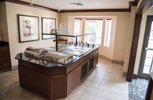 Saint Marys  Allen County Condominio | 20 minutos de la Universidad de Purdue Fort Wayne | Desayuno gratuito + piscina cubierta + bañera de hidromasaje