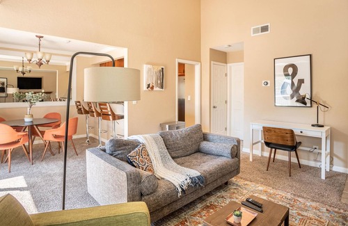 San Ramon Apartamento | 1BR Condominium in San Ramon