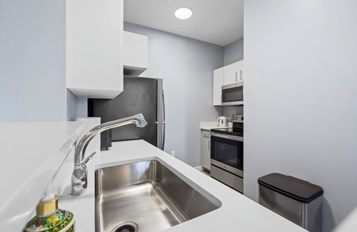 Everett Apartamento | 1BR Near Encore Boston 8342