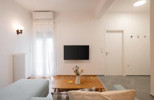 Kerameikos Apartamento | 1BR Next to Metro Modern Comfort