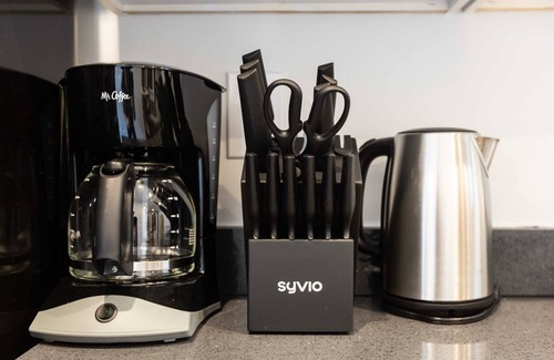 Bowery Apartamento | 1Br, w/ W/d in unit, By Subway