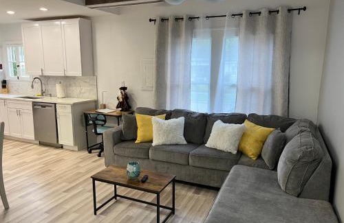 Colonialtown South Apartamento | 1st floor apt 3 bed/2 bath in downtown orlando