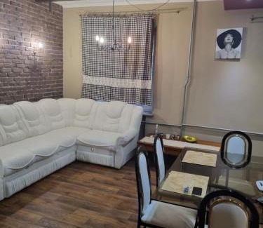 Kremenchuk Apartamento | 2комнатные аппартаменты на соборной в стиле фьюжн