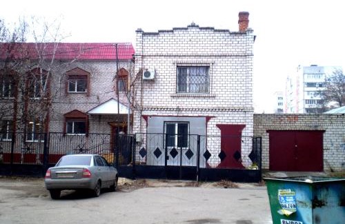 Mykolaiv Apartamento | 2 КОМНАТЫ 4 дивана ЧКАЛОВА-САДОВАЯ "Сити центр" 2 этаж WI-FI 2 этажный отдельный дом