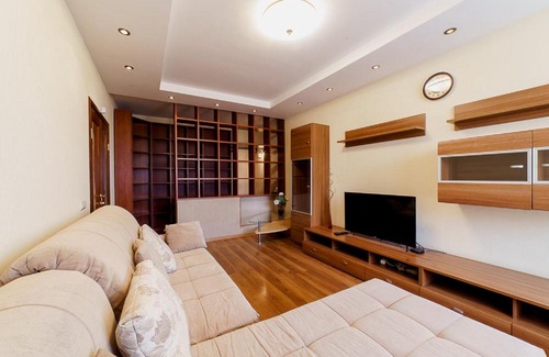 Nizhniy Novgorod City Centre Apartamento | 2 ком АПАРТАМЕНТЫ на БЕЛИНКЕ 38 - ЦЕНТР ГОРОДА , МЕТРО ГОРЬКОВСКОЕ