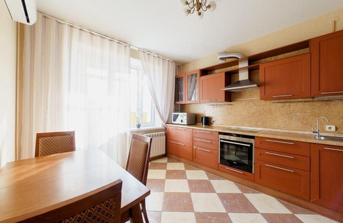Nizhniy Novgorod City Centre Apartamento | 2 ком АПАРТАМЕНТЫ на БЕЛИНКЕ 38 - ЦЕНТР ГОРОДА , МЕТРО ГОРЬКОВСКОЕ