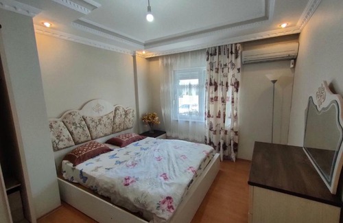 Konyaalti Apartamento | 2+1 Havuzlu geniş aile için ideal