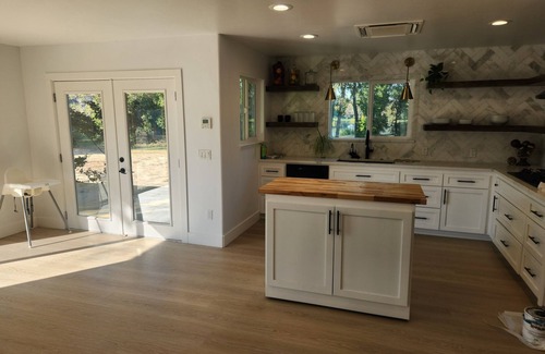 Red Bluff Casa | 2 acres 3 bed 3.5 bath on the Sacramento River.