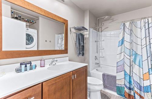 Old West Side Apartamento | 2 Apts w King Beds - Near Kerrytown