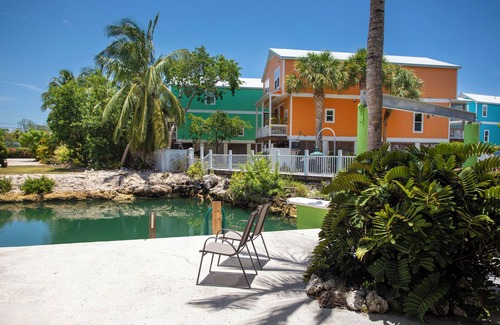 Big Coppitt Key Casa | 2 BD 2 BA canal front home minutes from Key West with parking & dock space