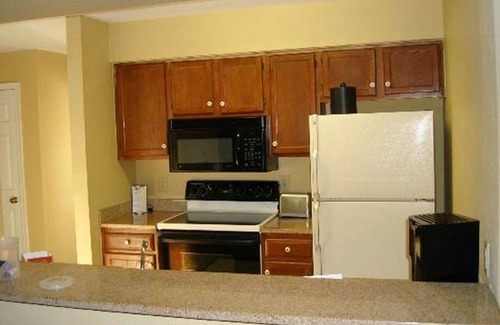 Berkeley Condominio | 2 BDRM ~ POWHATAN RESORT ~ EN 260 ACRES ** JARDINES DE BUSCH 8 MILLAS ** ÁREA HISTÓRICA