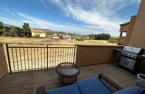 San Ramon Condominio | 2 bed 2 bath condo. Ideal for business traveler