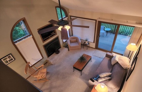 The Galena Territory Condominio | 2 bed 2 bath condo in gorgeous Galena Territory