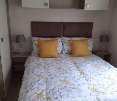 Grampound Casa | 2 bed 2 ensuite Holiday Home