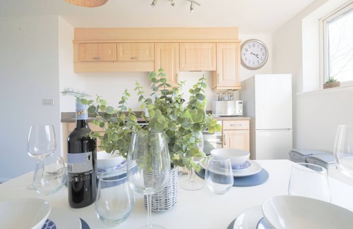 Grangetown Apartamento | 2 Bed Apartment Overlooking Water