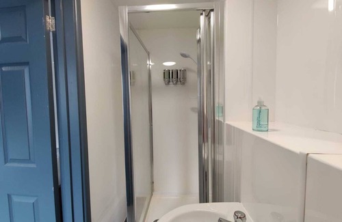 St. Thomas Apartamento | Stop at The Osterley! - 2 Bedroom Apt