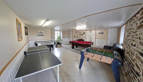 Plemet Casa | 2 Bed Cottage Sleeps 4 with Pool and Pet Friendly