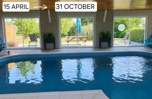 Plemet Casa | 2 Bed Cottage Sleeps 4 with Pool and Pet Friendly