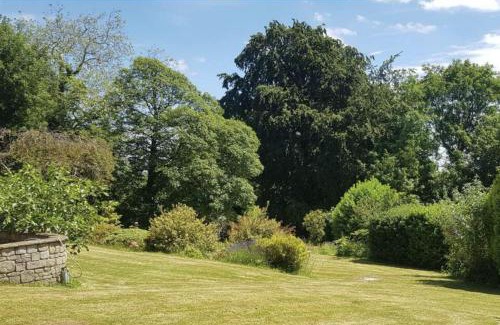 Newton Abbot Casa | 2 Bed Cottage - Sleeps 4 - Garden Pets Wifi