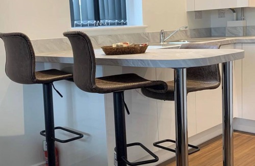 West Thurrock Apartamento | 2 Bed Flat- Direct Links to Central London