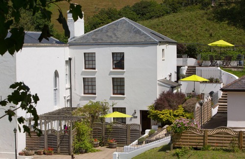 Plymouth Apartamento | Casa de campo de 2 dormitorios dentro del grado 2 Casa de campo catalogada con vistas al mar