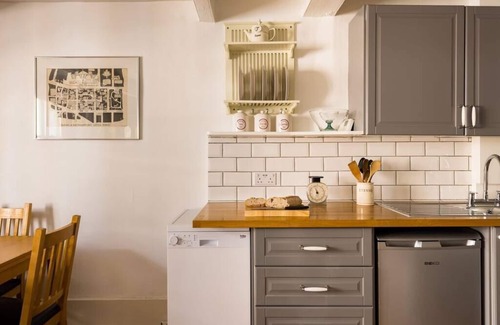 Holborn and Covent Garden Condominio | 2 Bed Homely Apartment near British Museum