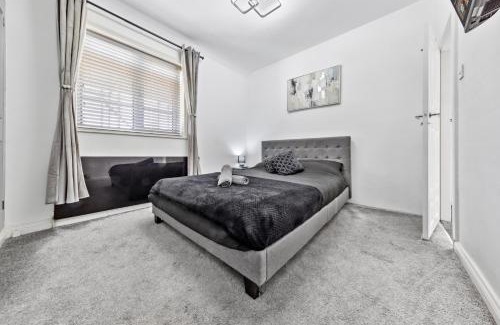 Downham Apartamento | 2-Bed House, Bromley, Free Parking, 30 min to Central London