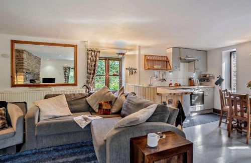 Crickhowell Casa | 2 Bed in Cwmdu BN194