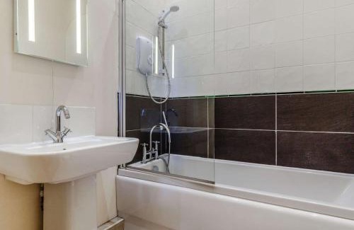 Launceston Casa | 2 Bed in Launceston 88859