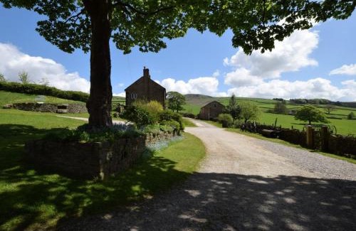 Little Hayfield Casa | 2 Bed in Hayfield PK551