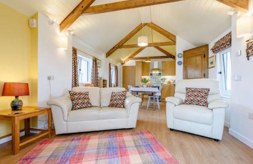 Holsworthy Casa | 2 Bed in Holsworthy 82819