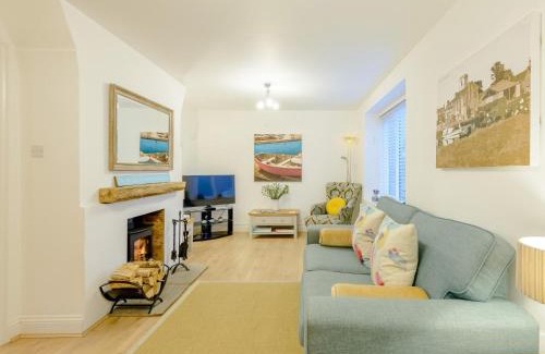 West Lulworth Casa | 2 Bed in Lulworth Cove DC028
