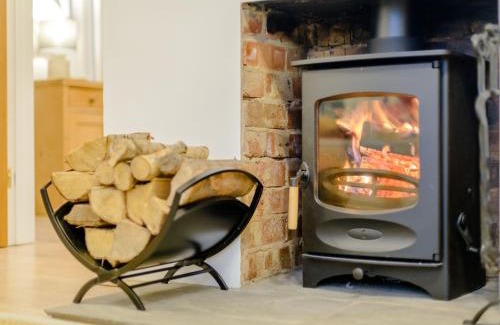 West Lulworth Casa | 2 Bed in Lulworth Cove DC028