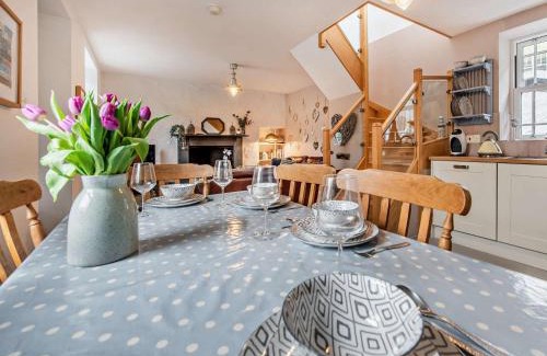 Llanstadwell Casa | 2 Bed in Neyland 43430