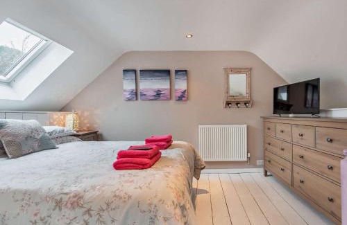 Llanstadwell Casa | 2 Bed in Neyland 43430