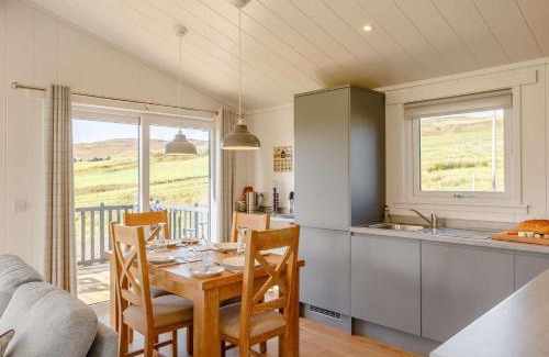 Glenhinnisdal Casa | 2 Bed in Portree 87578