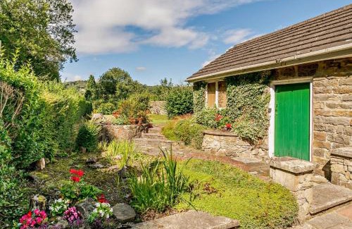 Ambergate Casa | 2 Bed in Sawmills PK934