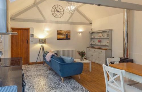Fakenham Casa | 2 Bed in Stibbard 79993