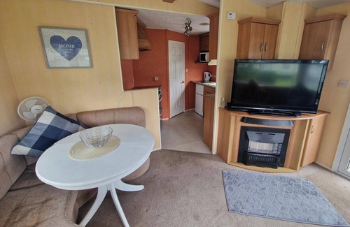 Llanfair Caereinion Cabina | Peaceful Lodge in Welshpool