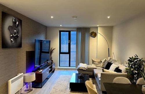The Westside Apartamento | 2-bed Luxury Apartment in Birmingham City Center