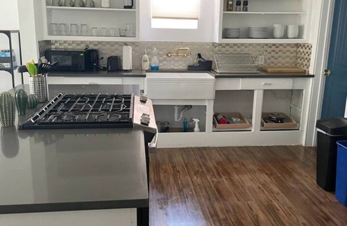 Highland Park Casa | 2 Bedroom 2 Bath Home in Center of San Antonio!