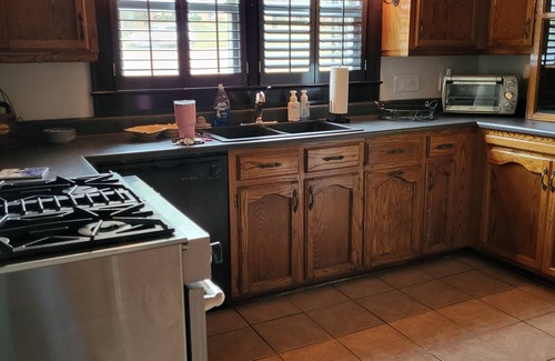 Greer Casa | 2 bedroom 2 bath near downtown greer !