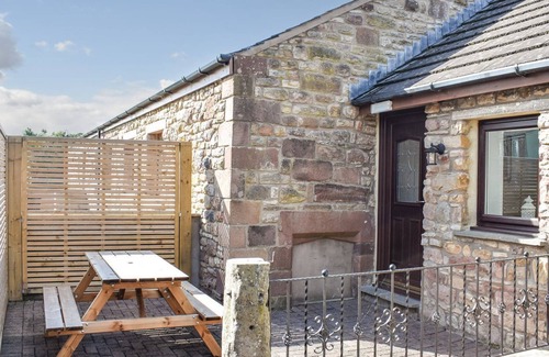 Brough Cabaña | 2 bedroom accommodation in Church Brough, near Kirkby Stephen