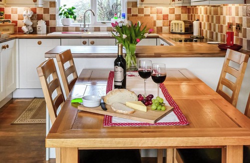 West Heslerton Cabaña | Alojamiento de 2 habitaciones en Thorpe Bassett, near Malton