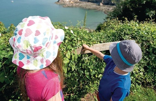 Berrynarbor Chalet De Esquí | 2 bedroom accommodation in Combe Martin