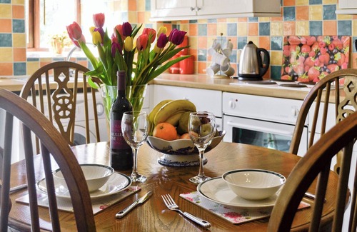 Newton Ferrers Cabaña | Alojamiento de 2 habitaciones en Brixton Torr