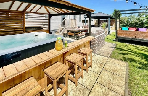 Raywell Chalet De Esquí | 2 bedroom accommodation in Raywell, Beverley