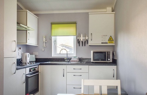 Oulton Broad Cabaña | Alojamiento de 2 habitaciones en Lowestoft