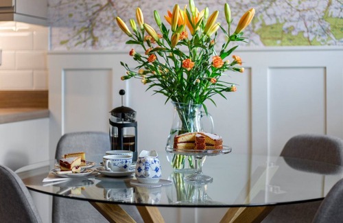 Newbrough Cabaña | 2 bedroom accommodation in Newbrough