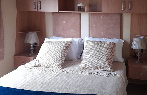 Sproatley Casa | 2 bedroom accommodation in Sproatley